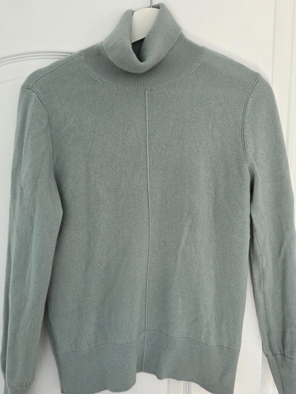 Club Monaco Mint Green Turtleneck Sweater | Wool Blend | Size M